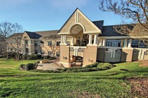 Brookdale Carriage Club Providence | Retirement Living
