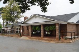 Queen City Assisted Living | Retirement Living
