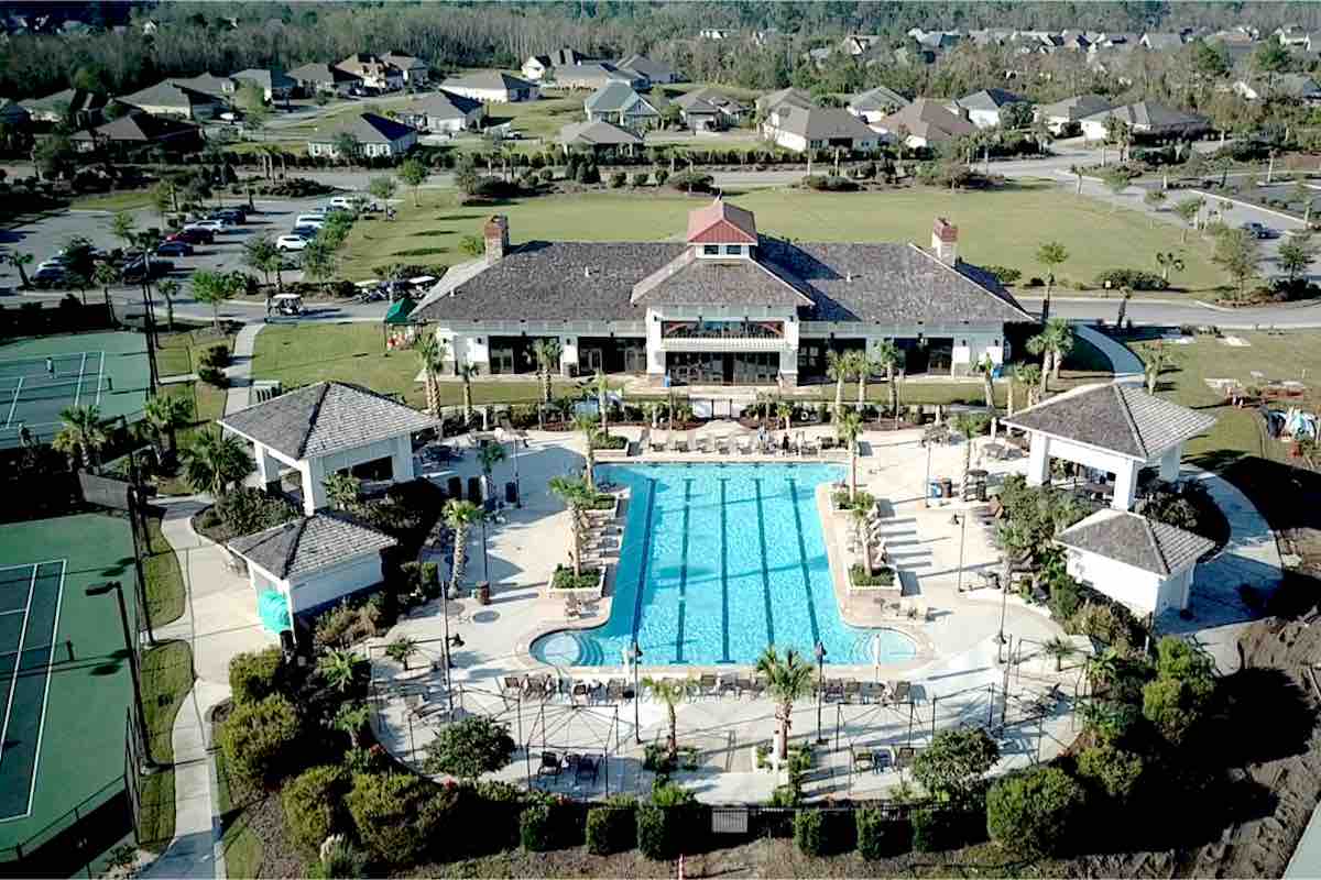 Compass Pointe Pool