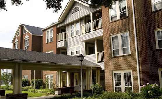 First Colonial Inn photo