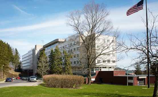Van Duyn Center for Rehabilitation and Nursing