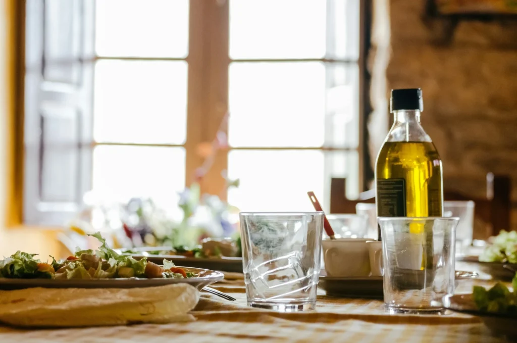 Black pepper and olive oil may help the body get more from food