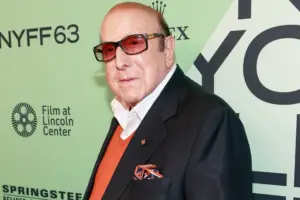 Clive Davis, the man who influenced the music of the 70s and 80s